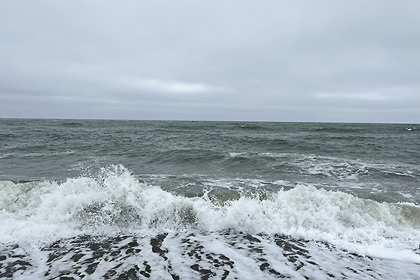 大荒れオホーツク海